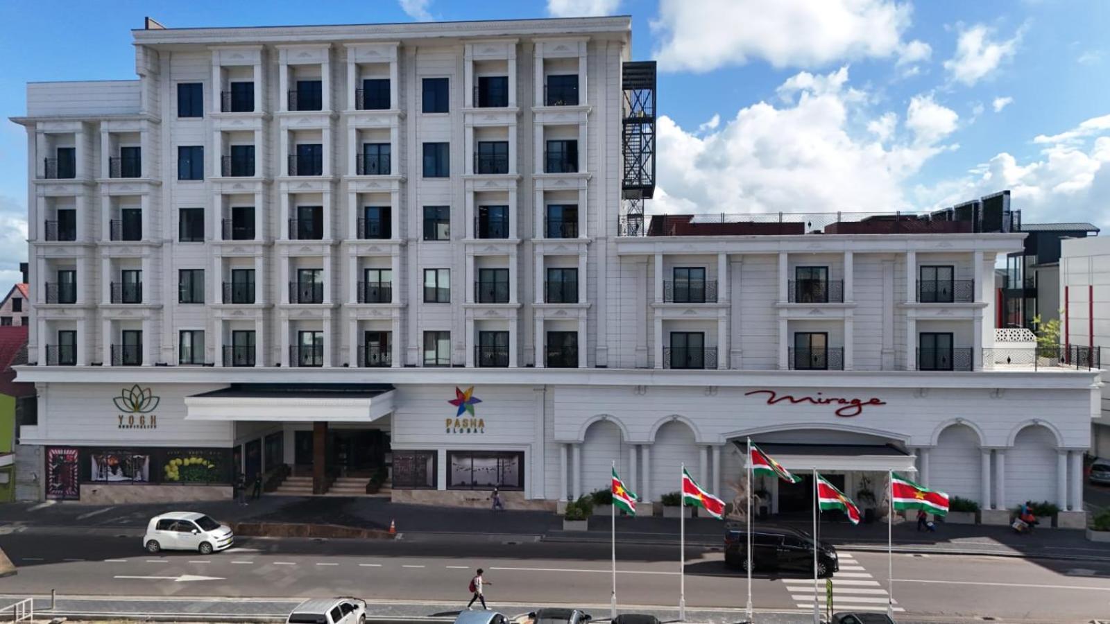 Yogh Hospitality Hotel Парамарибо Екстериор снимка