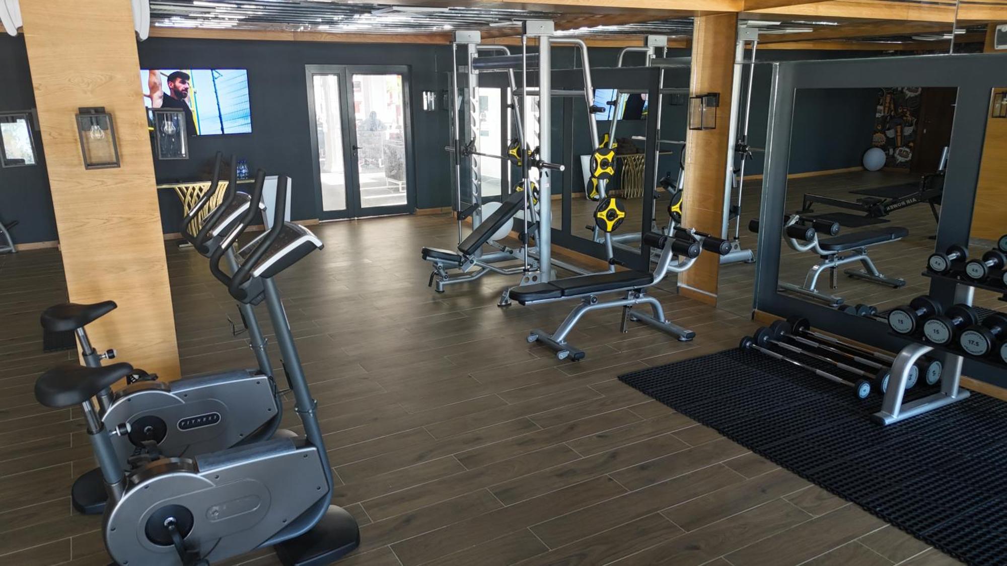 Yogh Hospitality Hotel Парамарибо Екстериор снимка