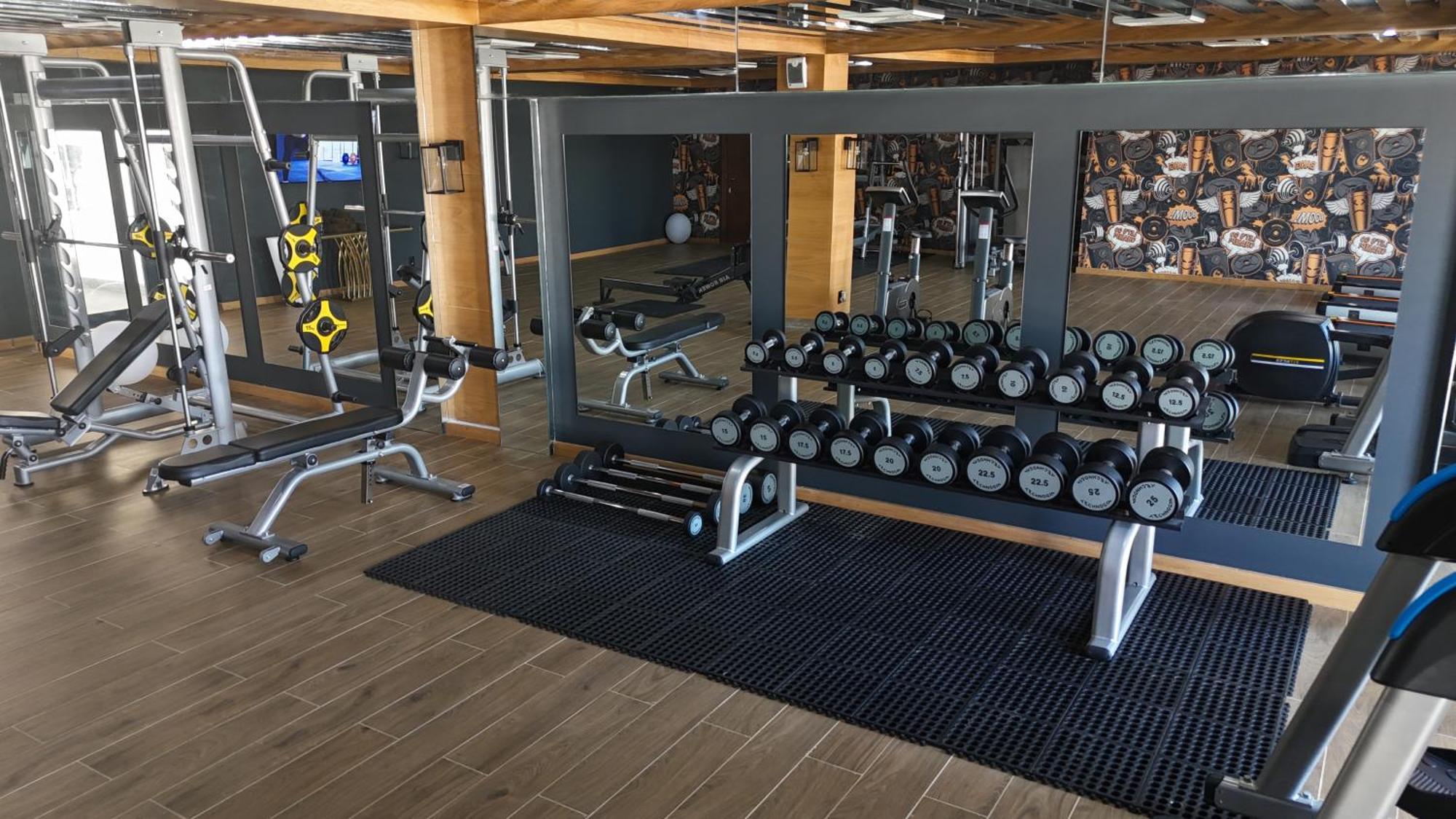 Yogh Hospitality Hotel Парамарибо Екстериор снимка